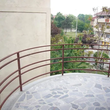 Affittacamere Mirela 3*