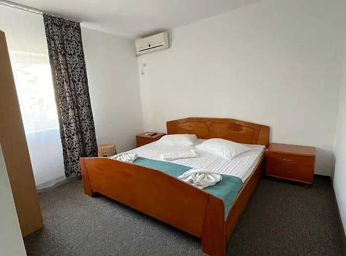 Mirela Affittacamere 3*